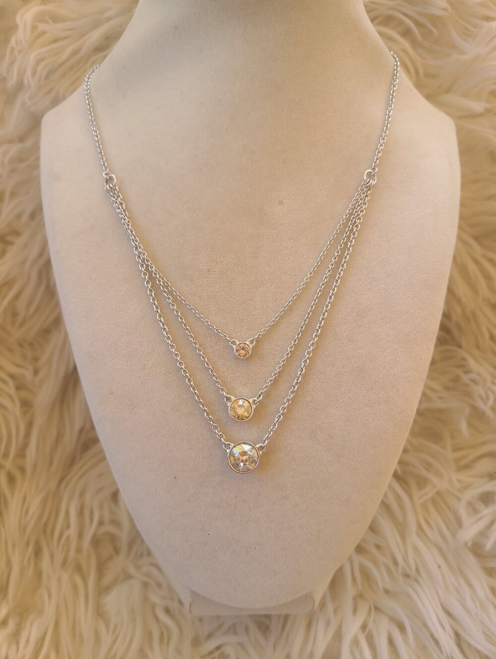 Touchstone By Swarovski Crystal Layered Silver Toned Necklace Excellent Conditio
